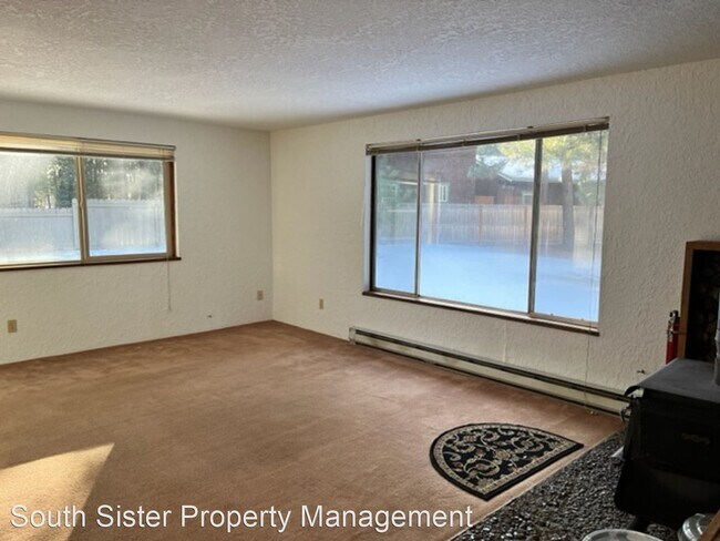 Building Photo - 3 br, 1 bath House - 69229 Singletree