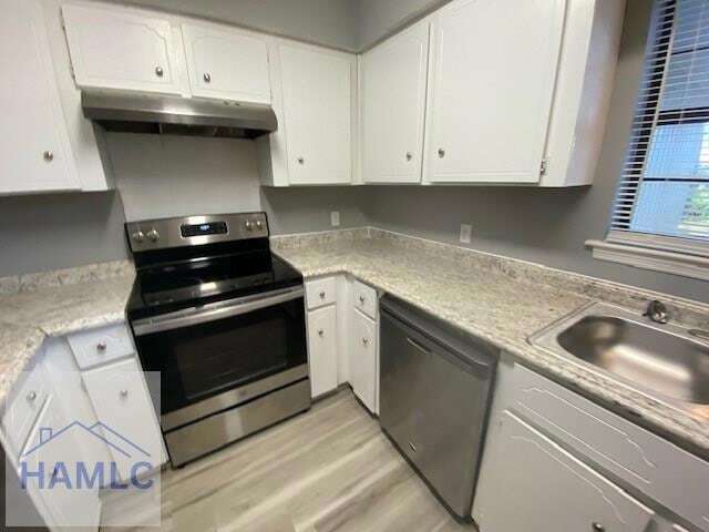 Foto del edificio - 300 Robinson Loop