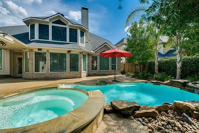 Building Photo - 22418 Bridgehaven Dr