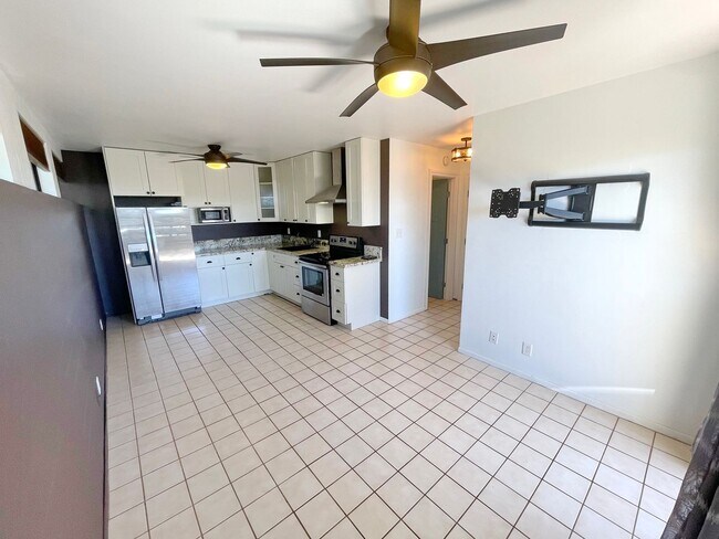 Building Photo - Wailuku Heights Unfurnished 1 Bedroom 1 Ba...