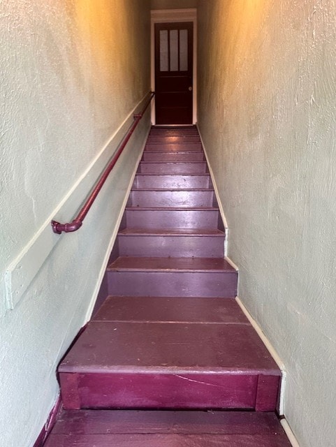 Foto del edificio - 2531 Woodbine Ave