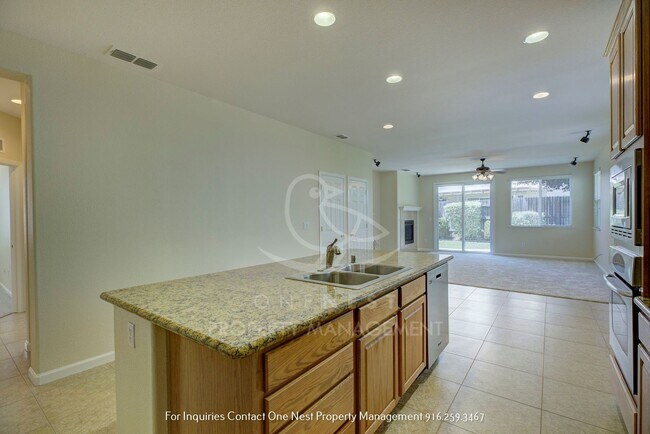 Building Photo - 3 bedroom 2 bathroom Lincoln Crossing home