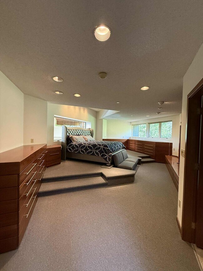 Dormitorio - 123 Hardy St