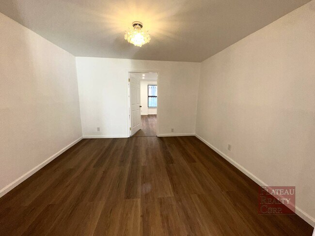 Foto del edificio - 364 Marion St