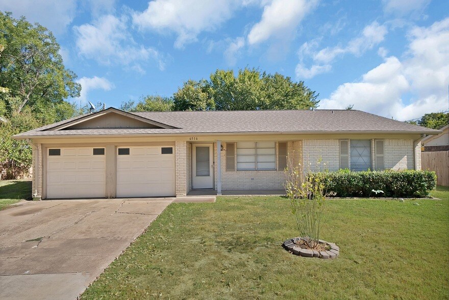 Foto principal - 6516 Perdido Dr