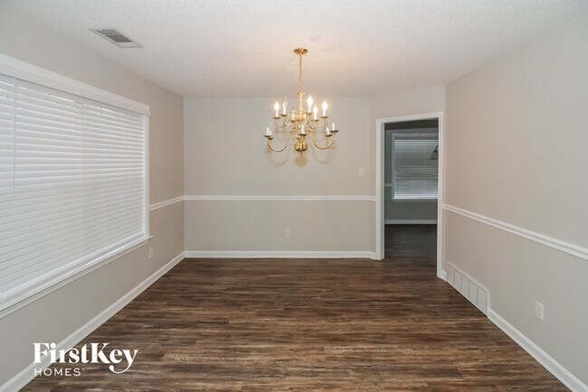 Foto del edificio - 10050 Cameron Ridge TR