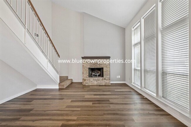 Foto del edificio - 1806 Bristol Cove