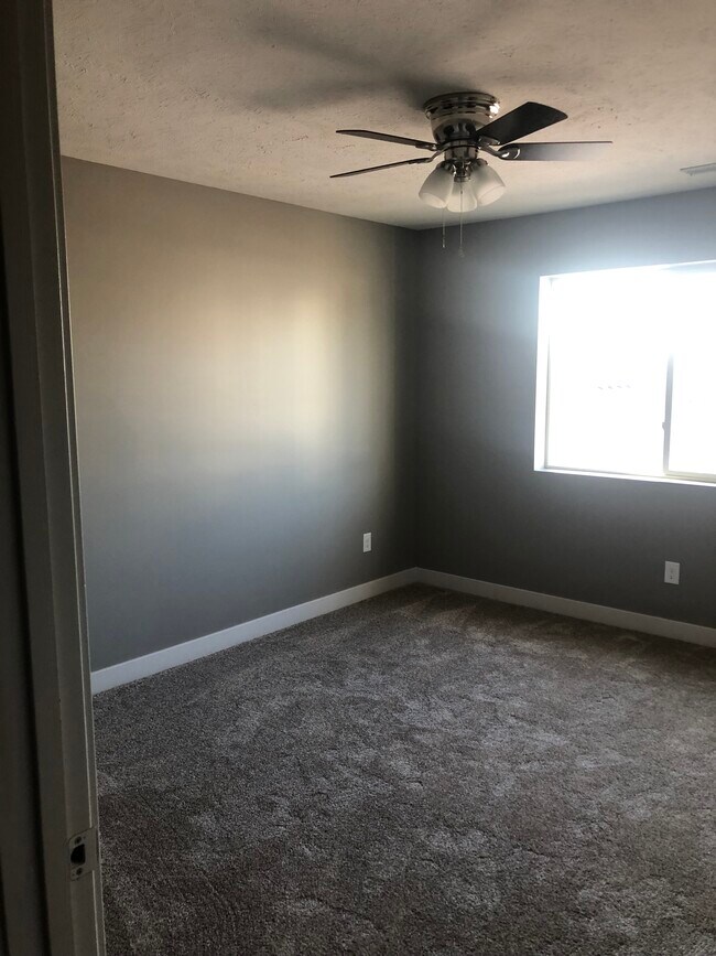Building Photo - 5003 W Stampede Ln