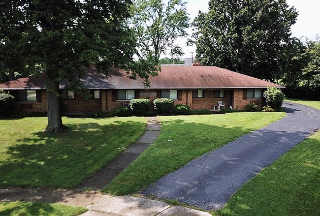 Building Photo - 2251 Candlewood Dr