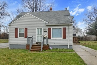 Building Photo - 1631 Avalon Rd