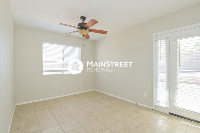Foto del edificio - 3 Bedroom Pet-Friendly Home in TUCSON, AZ with Main Street Renewal