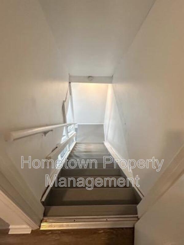 Foto del edificio - 728 Grantham Rd