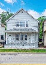 Building Photo - 2964 Fulton Rd