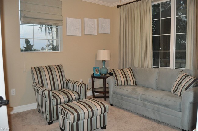 Foto del edificio - 200 Skiff Pt