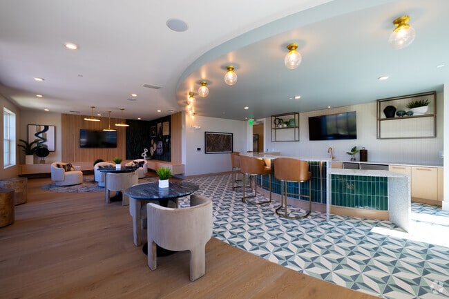 Salón de fuegos artificiales - V by Alta