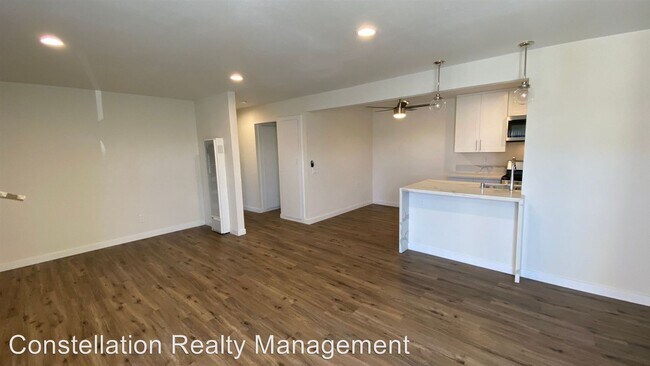 Building Photo - 351 Lansing Cir