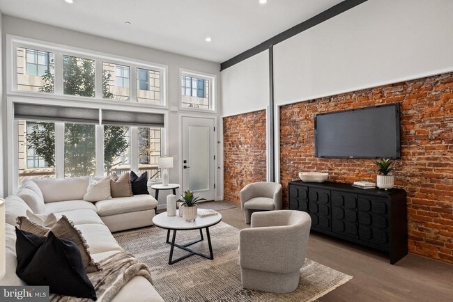 Foto del edificio - 2106 Spring St