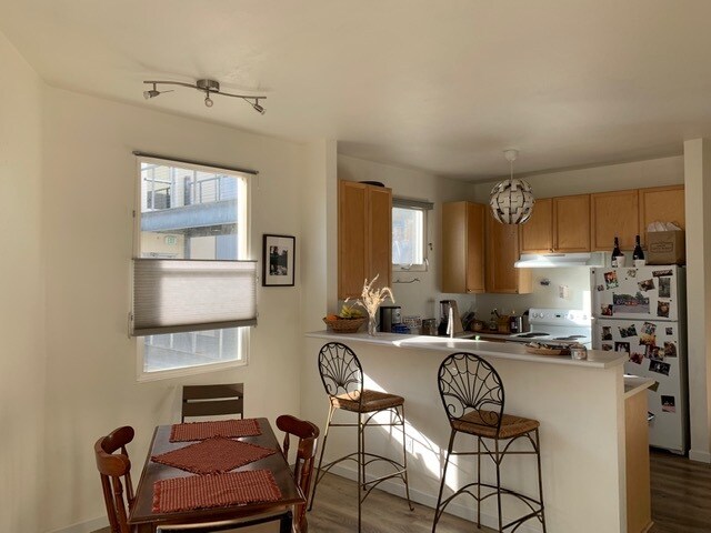 Foto del edificio - 2550 N Washington St