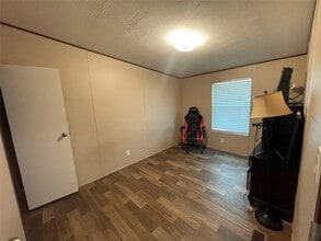 Building Photo - 777 Rd 5210