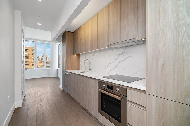Foto del edificio - 200 E 23rd St
