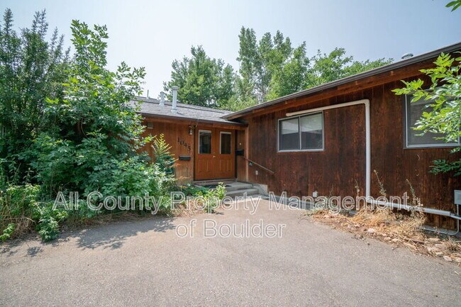 Building Photo - 1045 Toedtli Dr