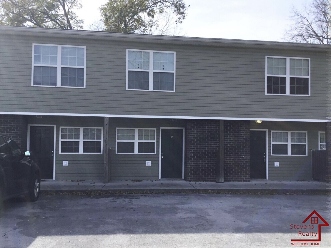 Foto principal - 1207 Holly Ave
