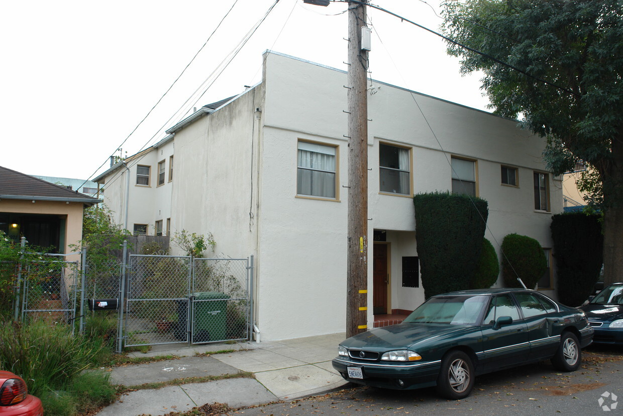 Building Photo - 1925 10th St