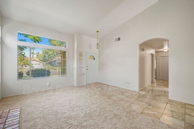 Building Photo - 29765 Windwood Cir