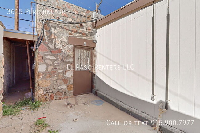 Building Photo - 3615 Pershing Dr