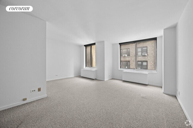 Building Photo - 145 E 48th St