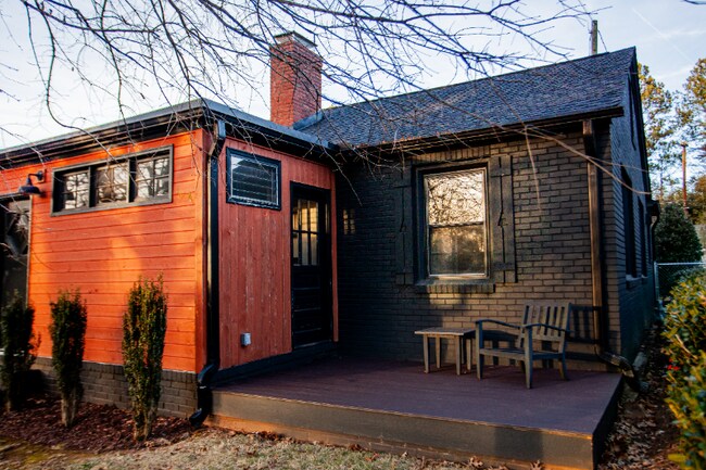 Building Photo - 2117 Shenandoah Ave