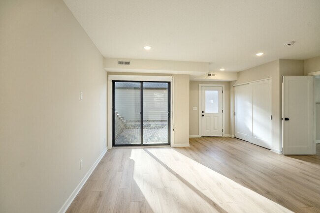 Foto del edificio - 506 37th Ave NE