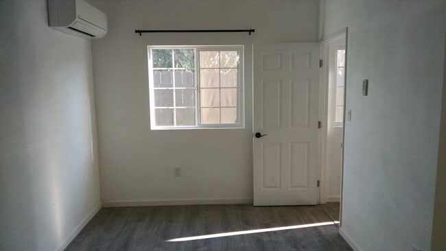 Building Photo - 3083 Mission Village Dr