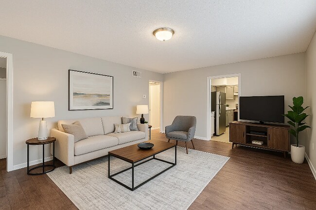 Building Photo - 2879 Beverly Hill St