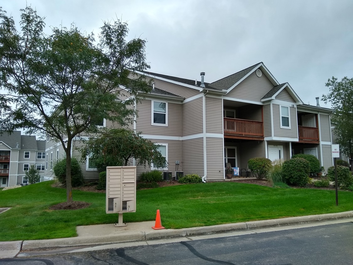 1385 Millbrook Trail Unit 1385, Ann Arbor, MI 48108 Condo for Rent in