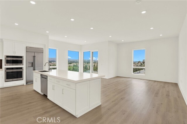 Foto del edificio - 3715 Rivington