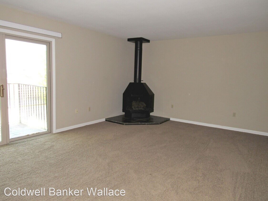 Foto principal - 2 br, 1.5 bath House - 1850 Cherokee Bluff