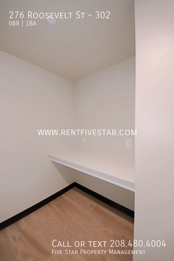 Foto del edificio - 276 Roosevelt St
