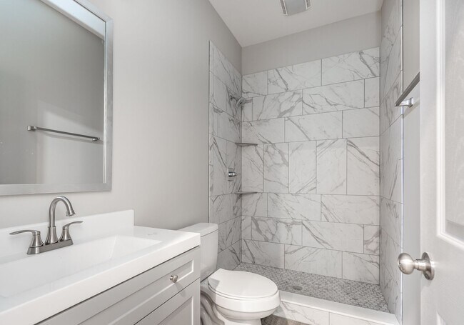Building Photo - New listing in Auburn