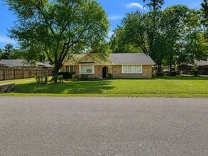 Building Photo - 24207 Shellbrook Dr