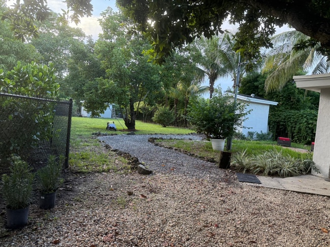 Photo - 9855 SW 62nd St House