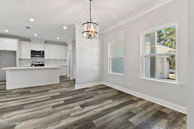 Foto del edificio - 9493 W Palm Ln