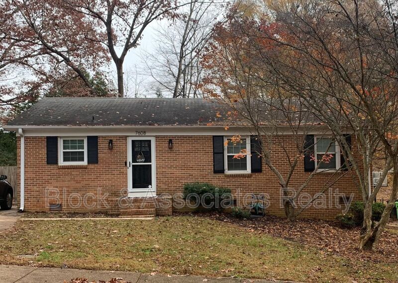 Primary Photo - 7608 Idolbrook Ln