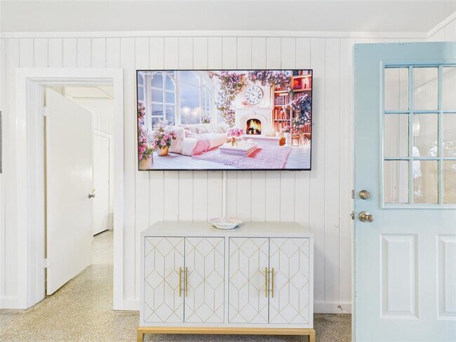 Foto del edificio - 222 7th St NW