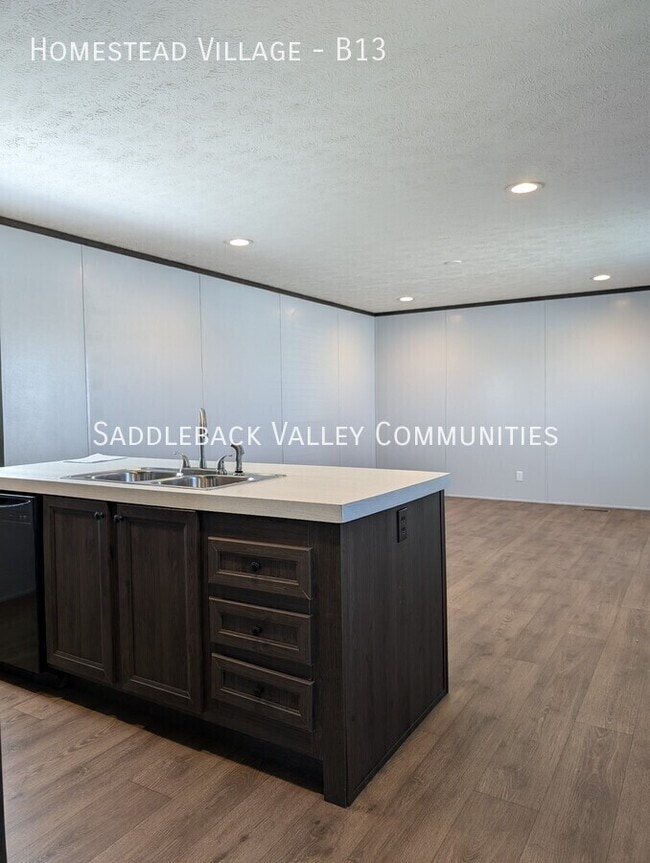 Foto del edificio - Homestead Village -B13