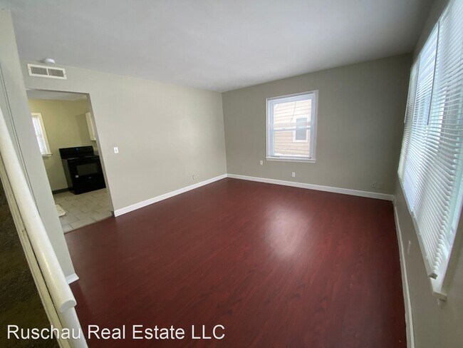 Foto del edificio - 3 br, 1 bath House - 1143 Blakely Dr