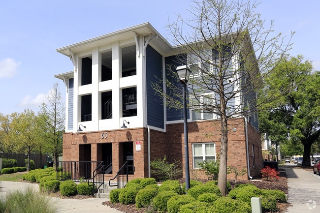 Foto del edificio - Fellwood I