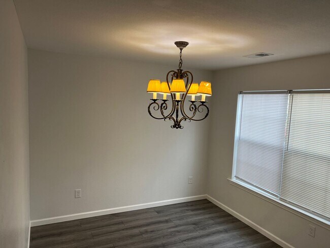 Foto del edificio - 56 Ashleigh Ln