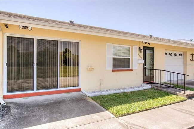 Building Photo - 4932 Ilener St