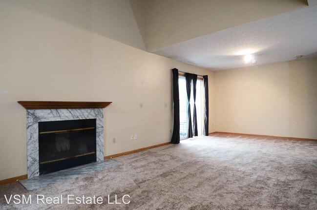 Building Photo - 7861 Hemingway Ave S